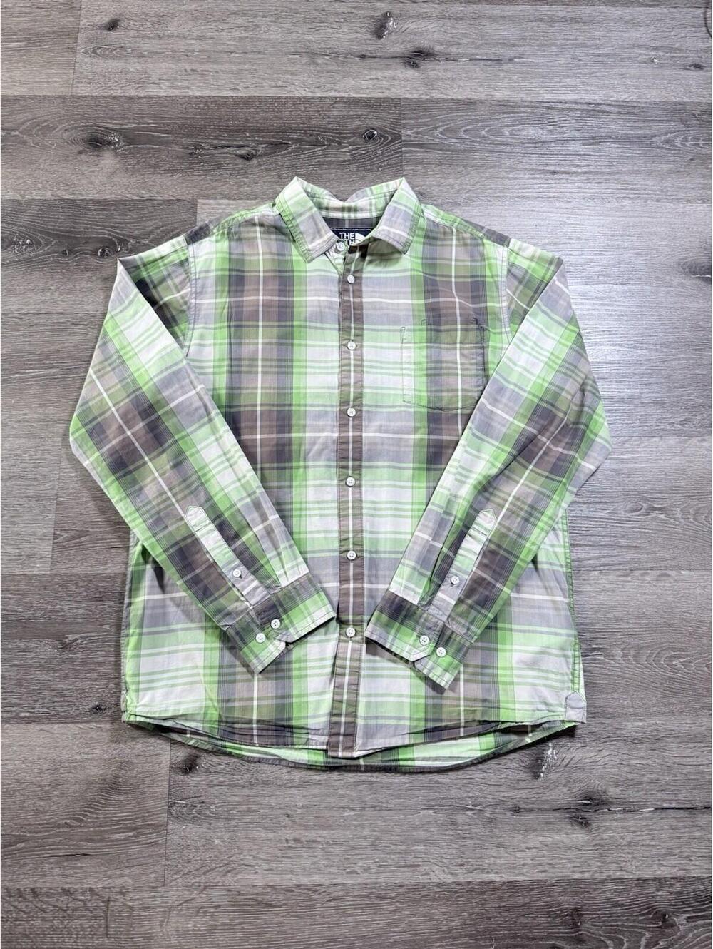 North Face Plaid Long Sleeve Button Up Men’s Hiking Shirt Sz L Gray/green